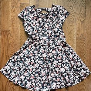 Forever 21 Kids Floral Dress - Black and Pink